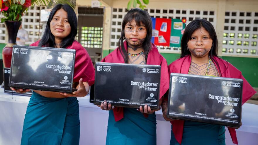 Mintic anuncia habilitación de centros de inteligencia artificial en Córdoba