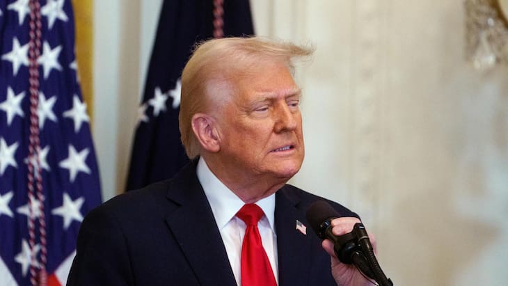 Donald Trump avisa que “empezará a detener” el avance de narcotraficantes de Venezuela por tierra