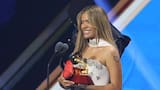 Karol G gana el Latin Grammy a canción del año por ‘Si antes te hubiera conocido’: “Hago lo que hago porque lo amo y nací para esto”