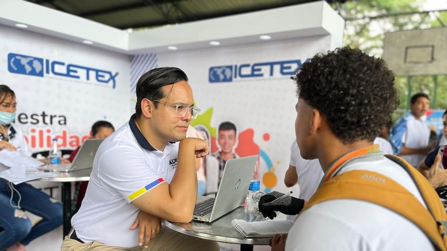 Director del Icetex hace un llamado a no acudir a tramitadores