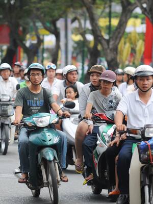 Hanoi, el reino de las motos | Columnas de Ricardo Plata Cepeda