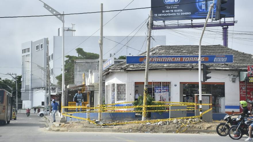 Asesinan a hombre a bala frente a farmacia San José en el Suroriente de Barranquilla