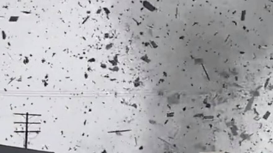 Tornado en Misisipi, Estados Unidos, deja decenas de muertos y varios desaparecidos