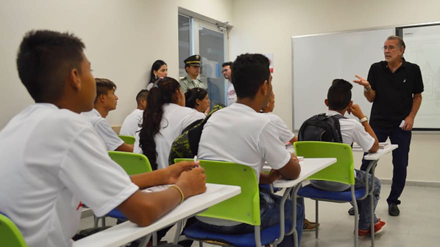 Clase de historia de Colombia será obligatoria en todos los colegios del país