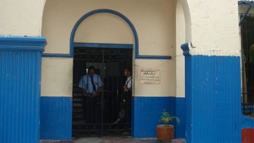 Denuncian a profesor por supuesto abuso sexual contra estudiante del Pestalozzi