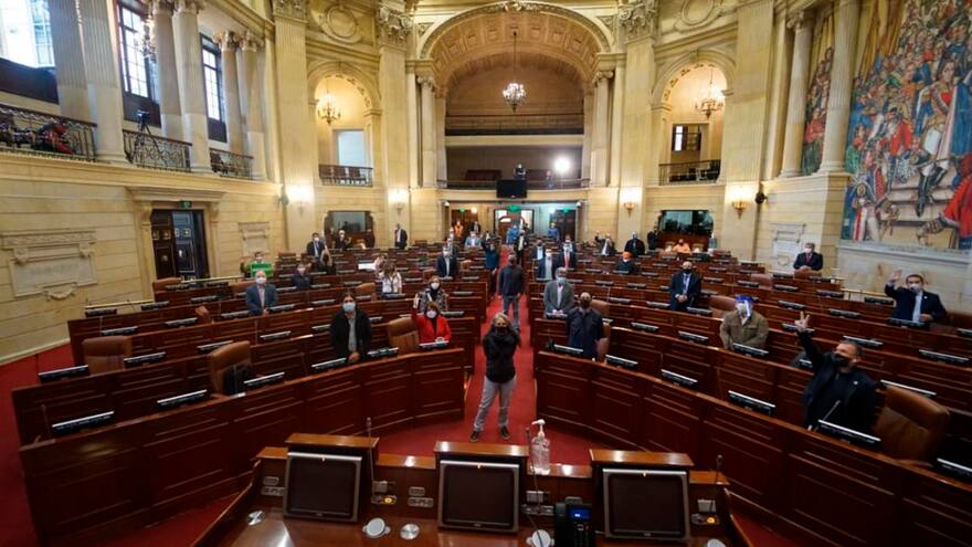 Gobierno radica reforma tributaria ante el Congreso