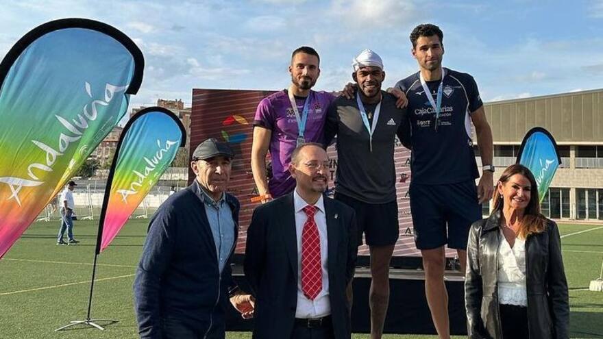 Anthony Zambrano reaparece con victoria en España