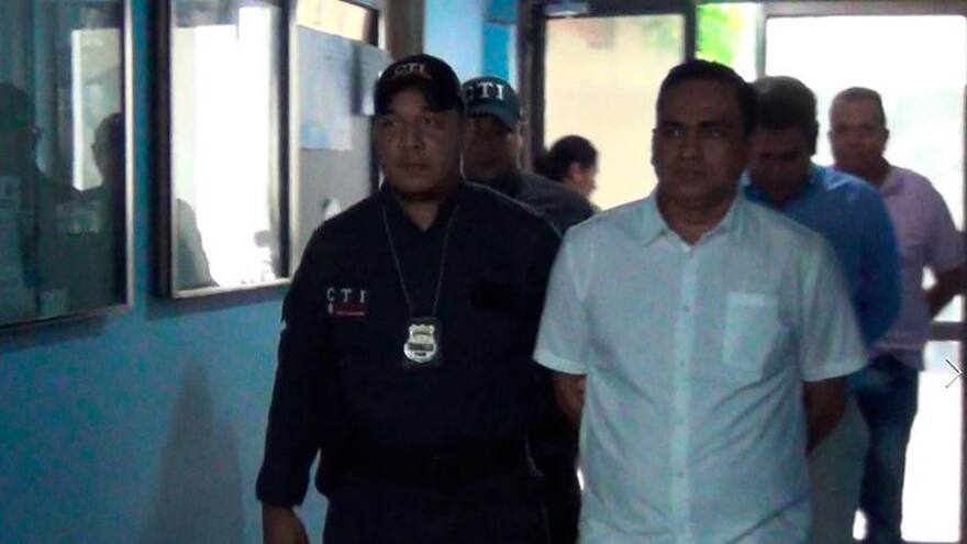 Ex alcalde y ex secretario de Planeación de El Carmen a prisión por construcción de acueducto