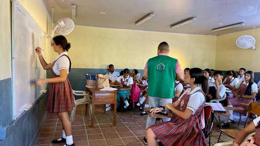 Alcaldía de Malambo pone en marcha plan de orientación 'Jóvenes a otro nivel' en colegios públicos del municipio