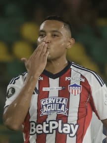 Junior derrota 3-2 al Sporting Cristal y mantiene la esperanza de lograr el cupo a la Copa Sudamericana
