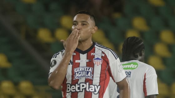 Junior derrota 3-2 al Sporting Cristal y mantiene la esperanza de lograr el cupo a la Copa Sudamericana