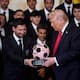 “¿Quién es mejor, Pelé o Messi? Yo creo que Messi”: Donald Trump