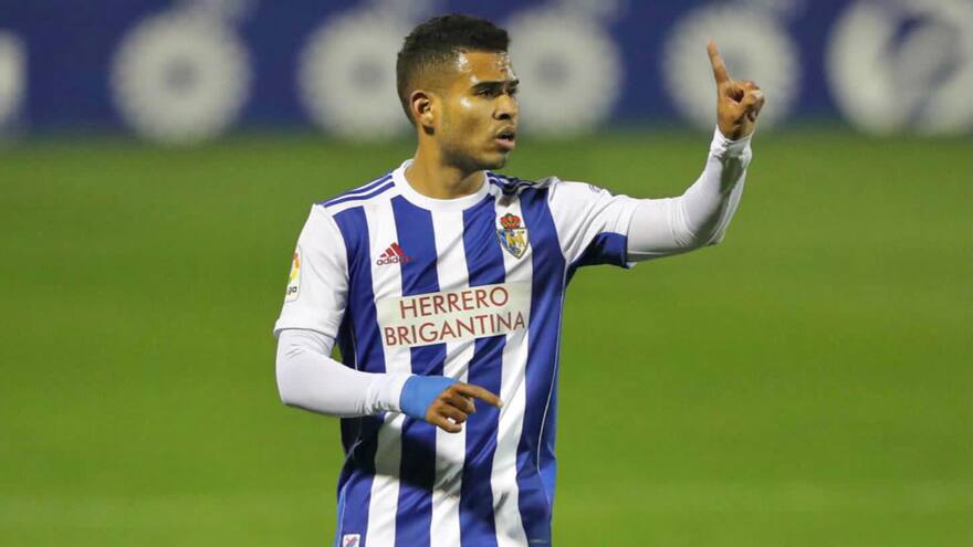 El colombiano Juergen Elitim se siente feliz por su momento en España