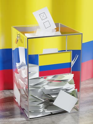 ¡Pilas con el “Decretazo” Petrista! | Columna de Roberto Zabarain