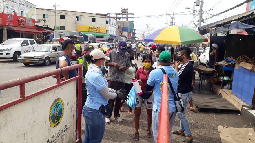 Vigilan Mercado de Bazurto para que se cumplan medidas contra covid
