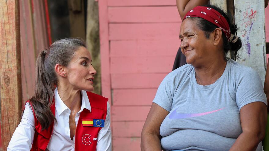 Cartagena: reina Letizia visitó proyecto de agua potable apoyado por España