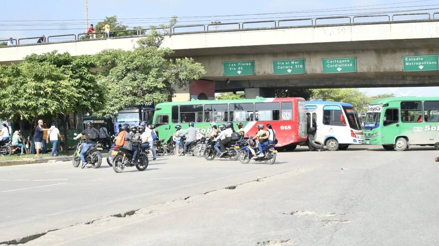 Protestas de conductores de buses de Cooasoatlan en Barranquilla y Soledad: Sobusa se suma a cese de actividades