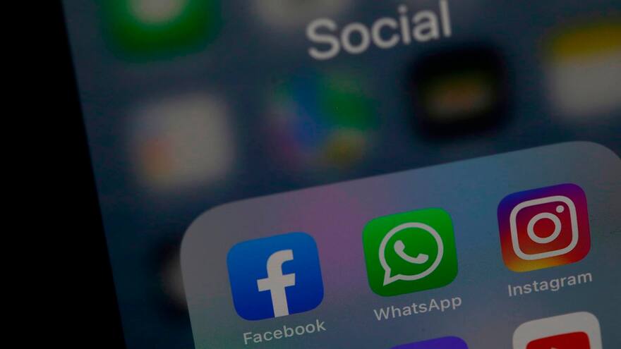 Caída masiva de Facebook, Instagram y Whatsapp fue por 'cambio de configuración defectuoso'