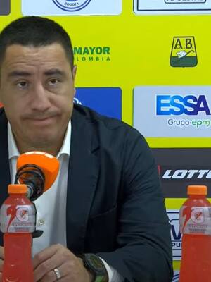 Las actitudes de Efraín Juárez