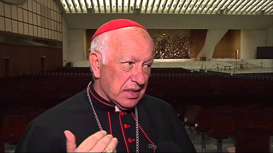 Arzobispo de Santiago de Chile se niega a oficiar misa por crisis en la iglesia católica