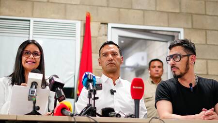 Gobierno colombiano desplegará 30.000 soldados en la frontera con Venezuela