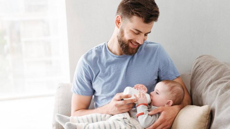 Padres no podrán ser despedidos de su trabajo cuando esperen un hijo