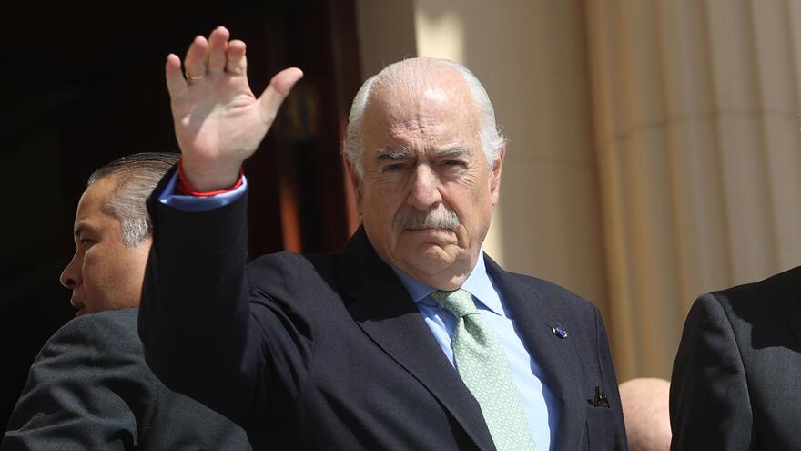 Expresidente Andrés Pastrana estuvo “encerrado en un cuarto” durante detención en Angola