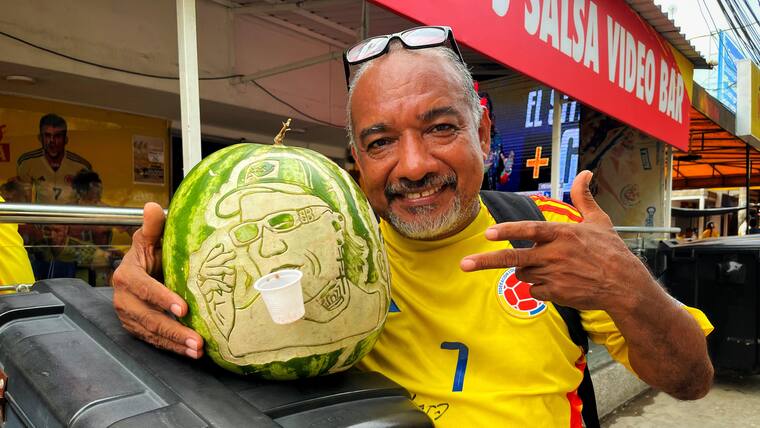 Ambiente en el partido de la Selección
