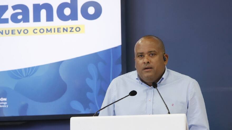 Gobernador de San Andrés asegura que por cierre de aerolíneas el turismo de ha afectado