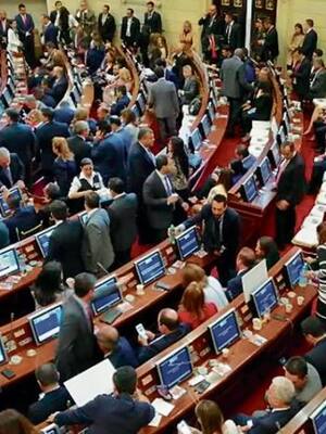 Facultades extraordinarias | Columna de Simón Gaviria