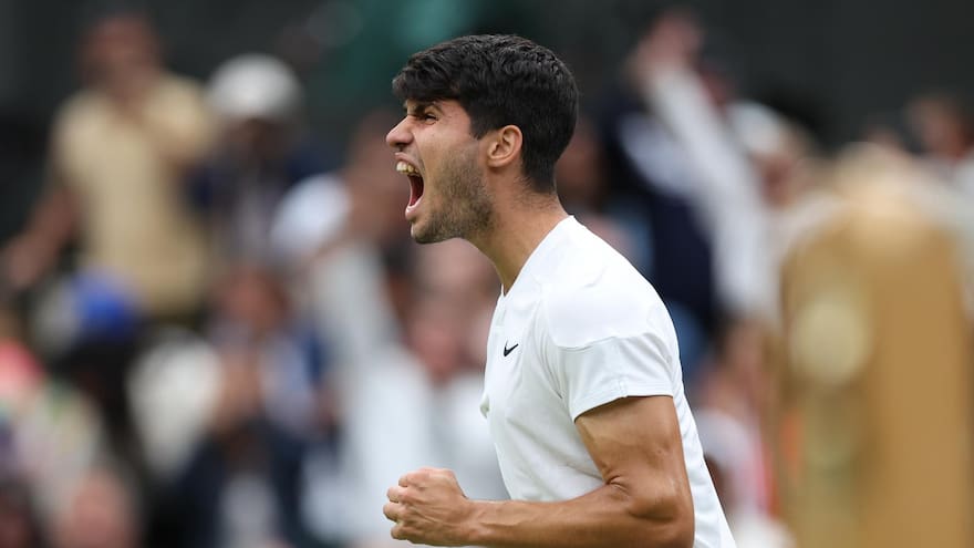 Carlos Alcaraz gana y ya está en cuartos de final en Wimbledon