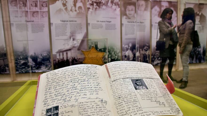 Muere editora que ‘rescató’ el diario de Ana Frank