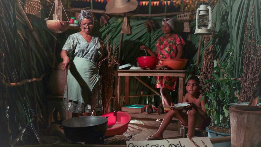 En Galeras ya está abierto el teatro al aire libre: inició el Festialgarroba