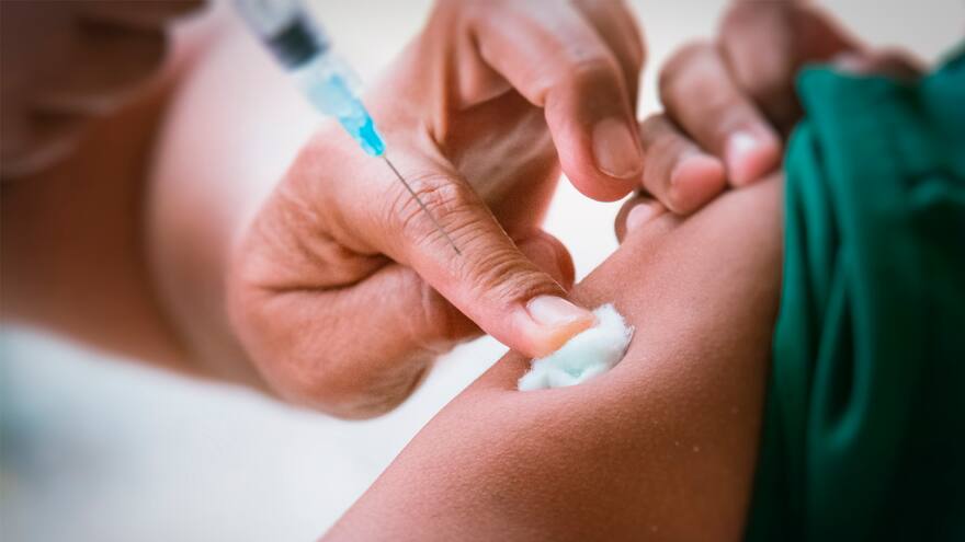 Vacuna VIH: Moderna empieza los ensayos de un biológico contra el virus usando mRNA