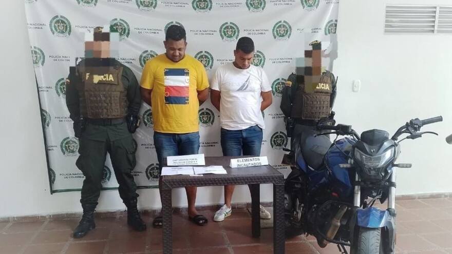 Sucre: capturan a dos hombres por suplantación de identidad para cobrar subsidios