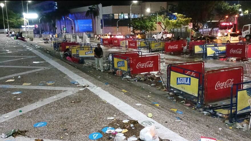 Carnaval de Barranquilla: Triple A recoge residuos generados durante la Lectura del Bando