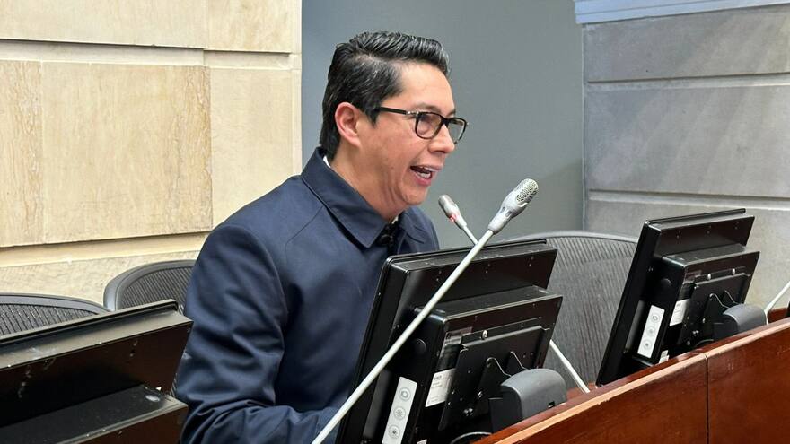 Sancionada la ley de autonomía sanitaria en beneficio de la industria farmacéutica