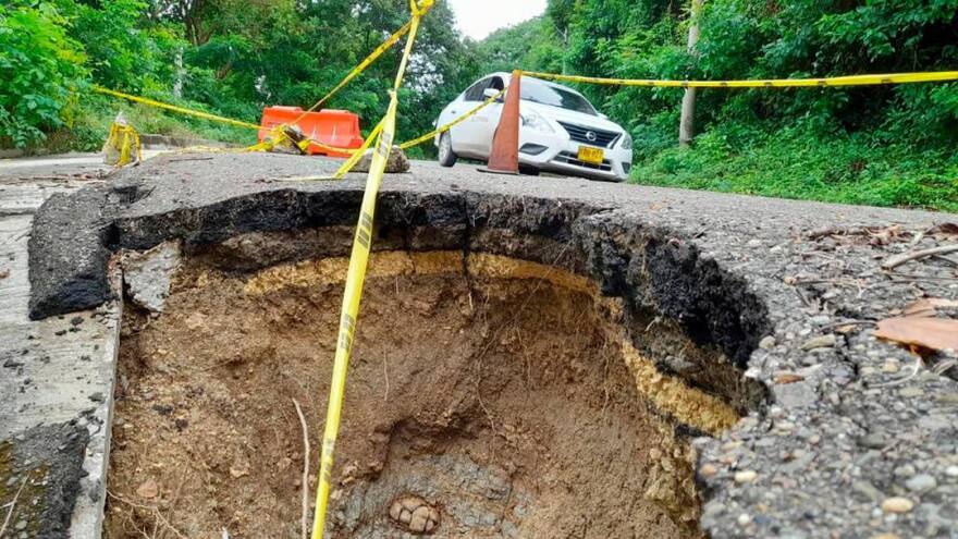 Por deslizamientos restringen ascenso de vehículos pesados a La Popa