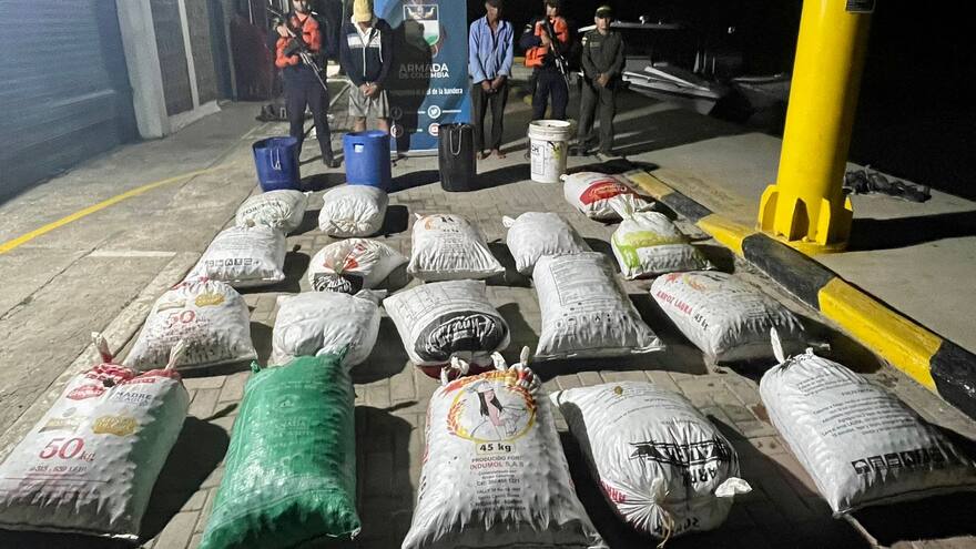 Armada incauta 1.2 toneladas de almeja extraídas del río Magdalena