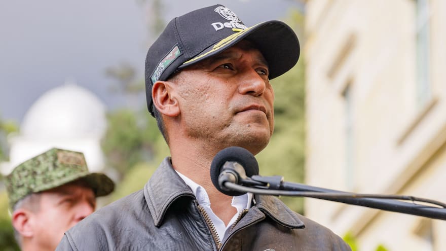 Mindefensa ofrece $ 1.000 millones por alias Genaro, cabecilla del ELN que ordenó bloqueo armado en Chocó