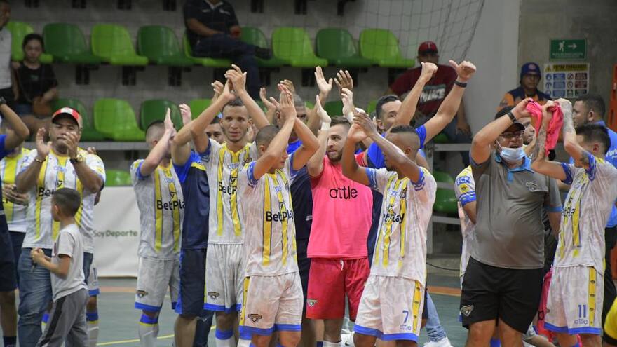 Barranquilleros FS hizo respetar la casa y pasó a los cuartos de final