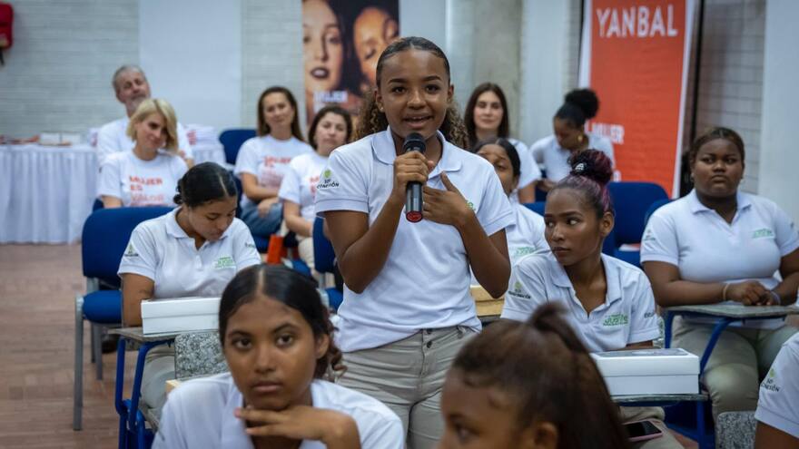 ‘Mujer es Poder’, la campaña que empodera a madres adolescentes