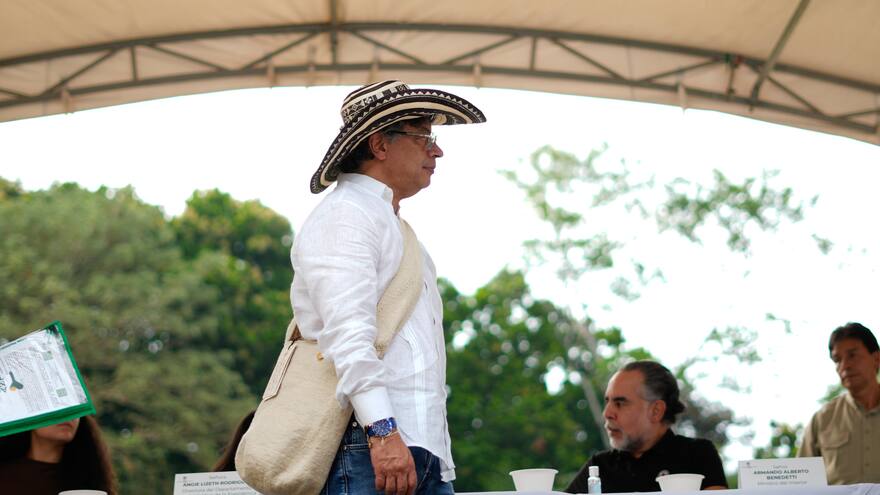 ¿Petro violó la reserva estadística con la filtración de dato del DANE?