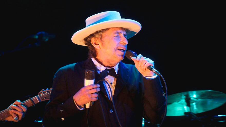 Después de 18 años, Bob Dylan lanzará nuevo libro
