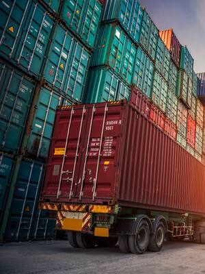 Entendiendo la caída de las importaciones | Columna de Kelina Puche