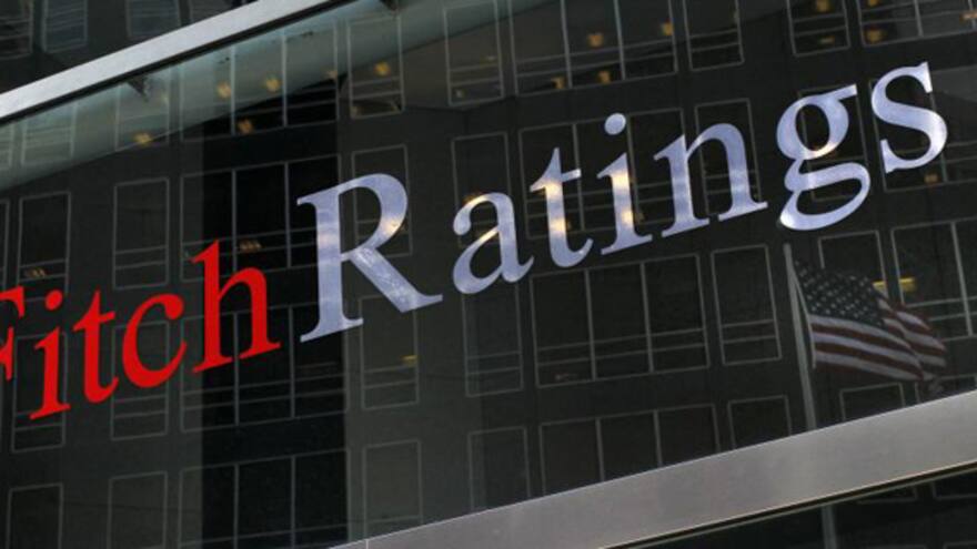 Fitch Ratings desata ola de rebajas a empresas con participación estatal