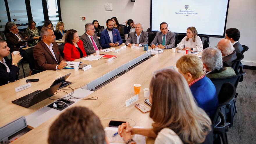 Presentan ruta para reactivar Sistema Nacional de Competitividad e Innovación