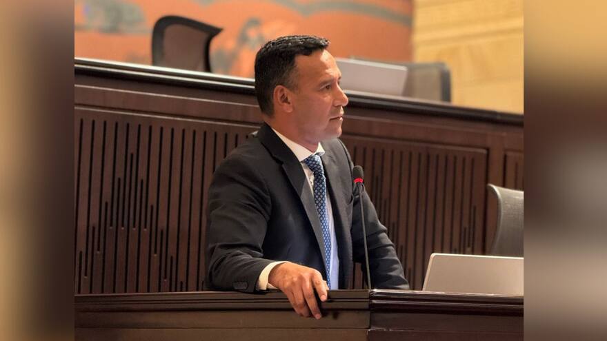 Gobierno matiza lío sobre el uso del glifosato para cultivos ilícitos