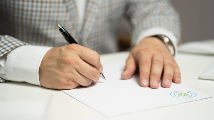 Exdirector de las TIC en Neiva presentó documentos falsos para posicionarse