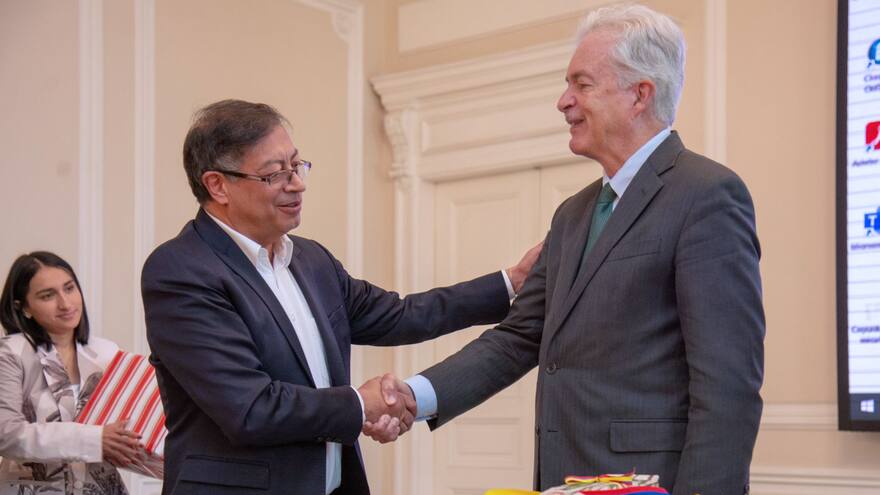 Gustavo Petro se reúne con el director de la CIA, William Joseph Burns, para hablar de la paz total